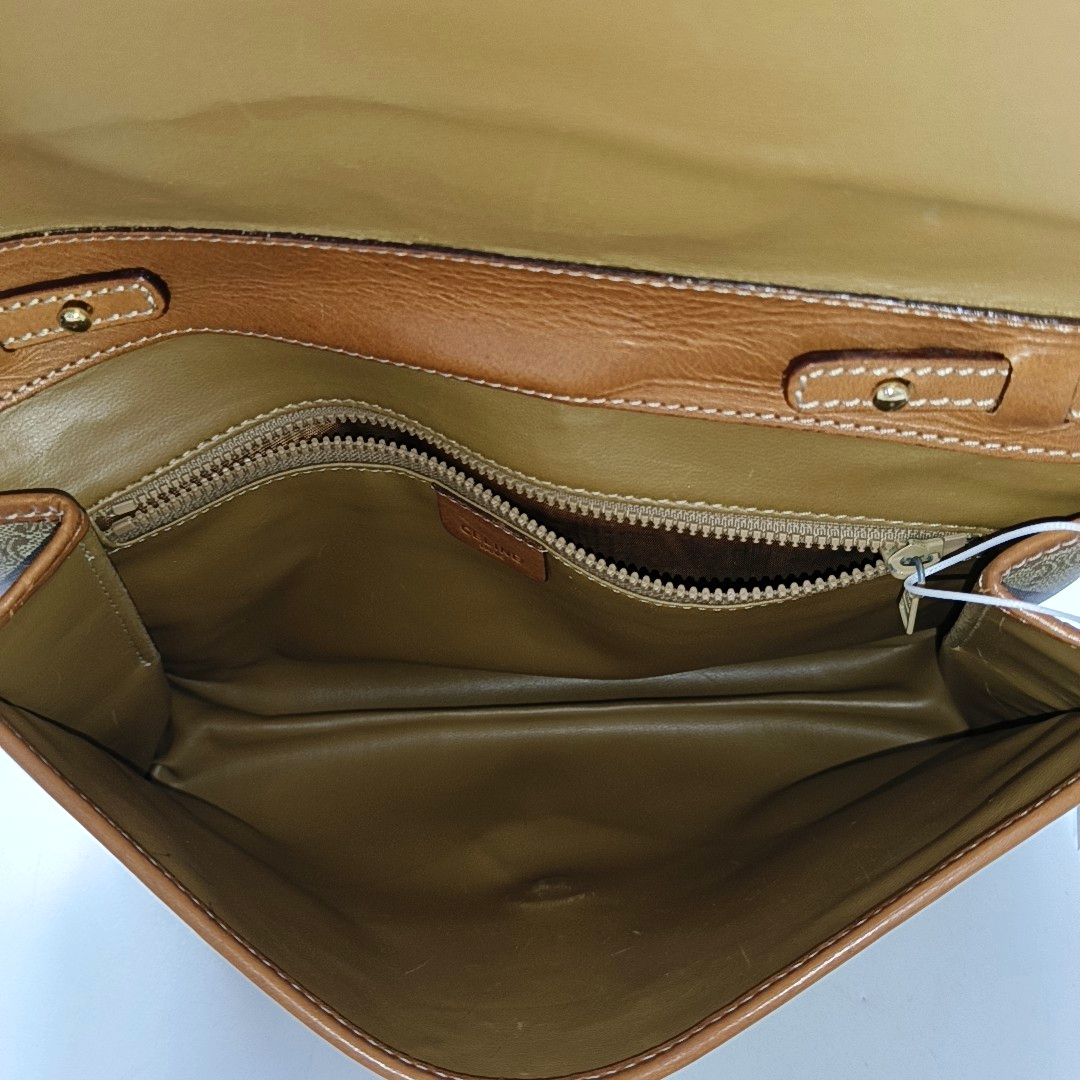 CELINE Khaki Coated Canvas Triumph Plaid Crossbody Single Shoulder Bag Golden hardware Removable shoulder strap-(SKU)-947868249