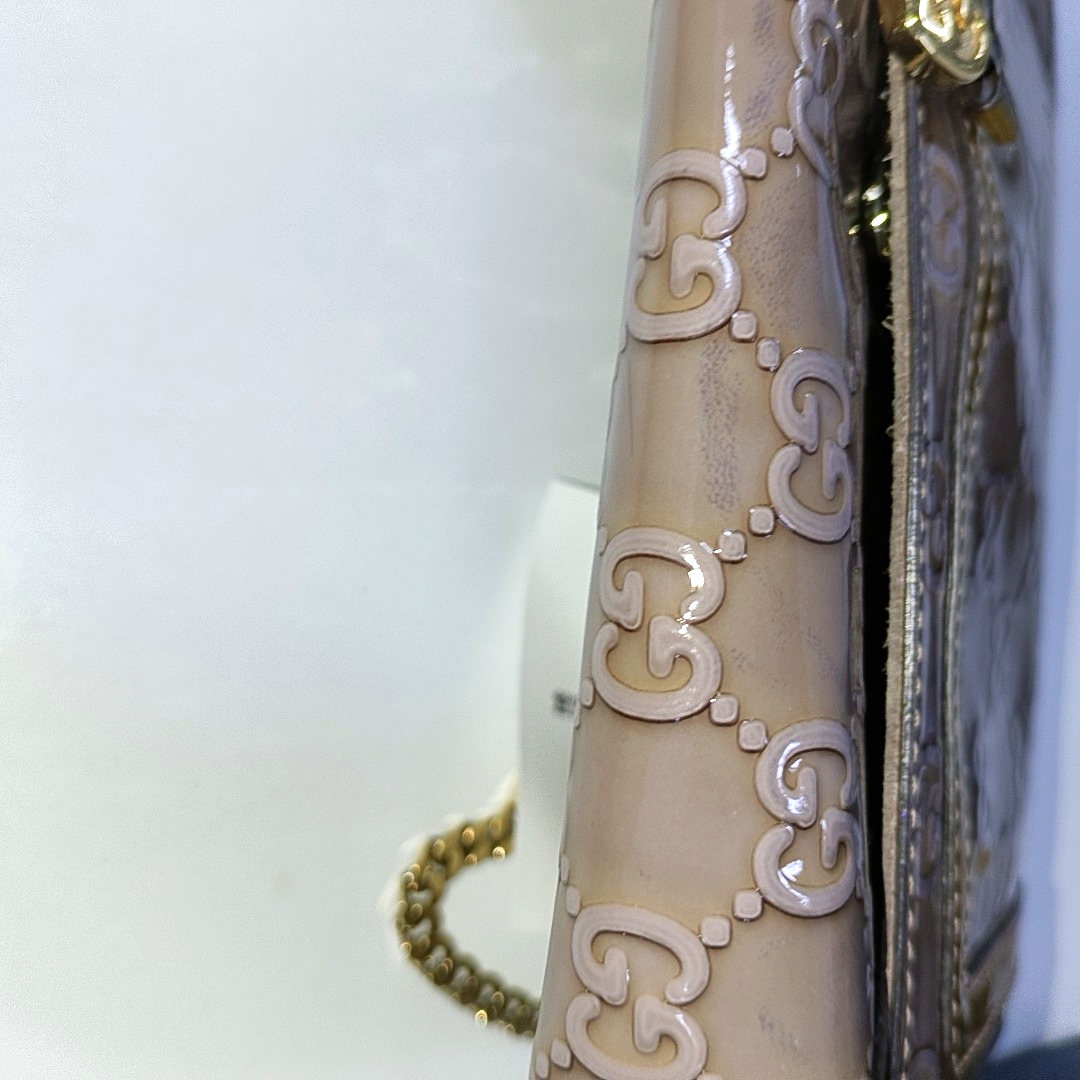 GUCCI Light Purple Patent Leather Monogram Damask Single Shoulder Bag Golden hardware-(SKU)-942136381