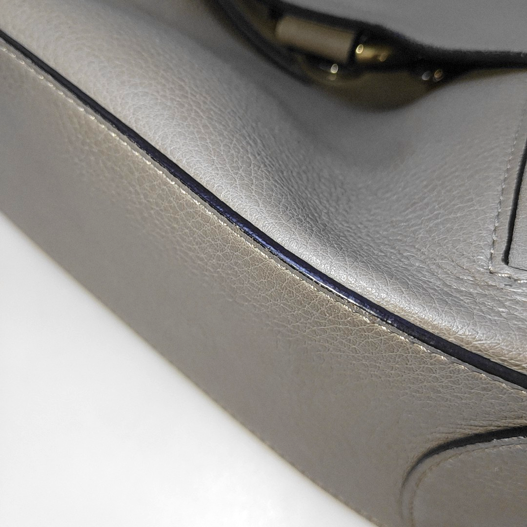 Chloé Faye Medium size Grey Cowhide Single Shoulder Bag Tote Shoulder Bag Crossbody Bag Golden Silver Hardware Removable shoulder strap-(SKU)-939956947