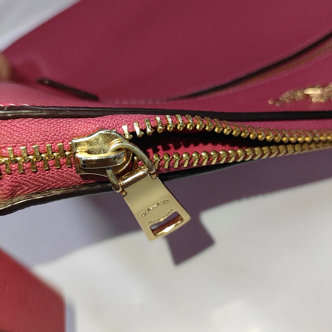 COACH Fuchsia Leather Carriage Single Shoulder Bag Crossbody Bag Golden hardware-(SKU)-14238805