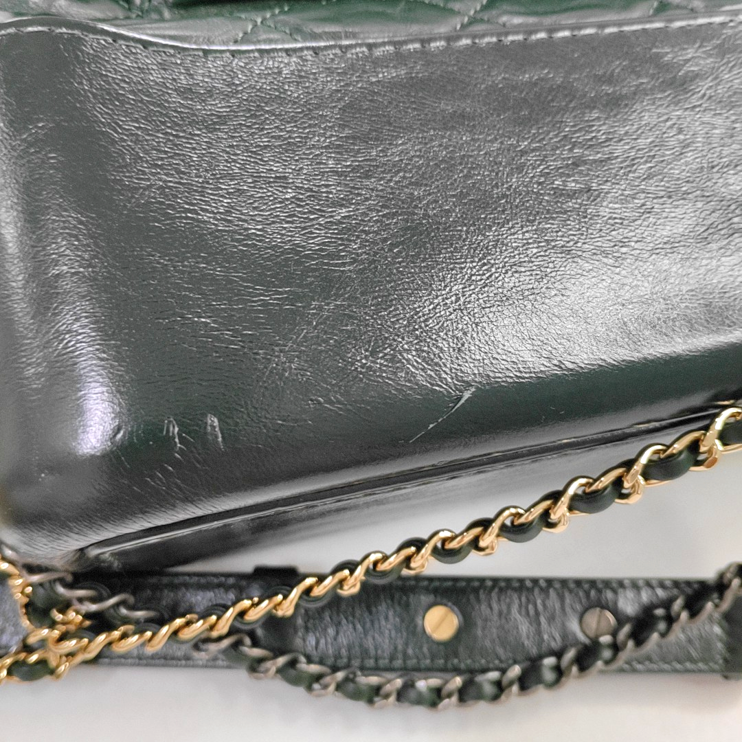 CHANEL GABRIELLE Medium Green Calfskin Quilted Pattern Gabby Bag Crossbody Shoulder Bag Sling Bag Gold Silver Ruthenium Hardware 24 Clasp Removable Strap-(SKU)-957831399