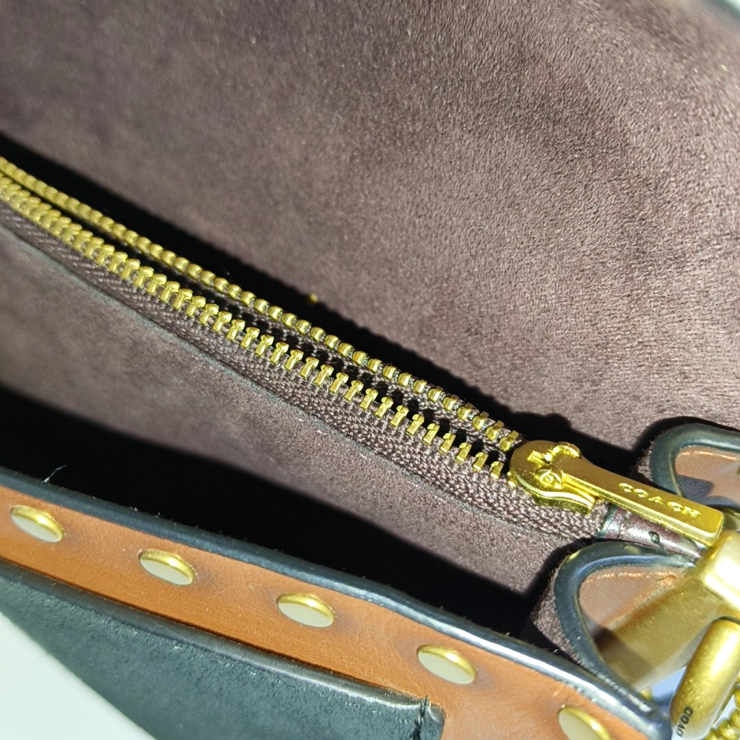 COACH TABBY 26 Black Leather Studs Crossbody Shoulder Bag Tote Shoulder Bag Golden hardware shoulder straps-(SKU)-940019966