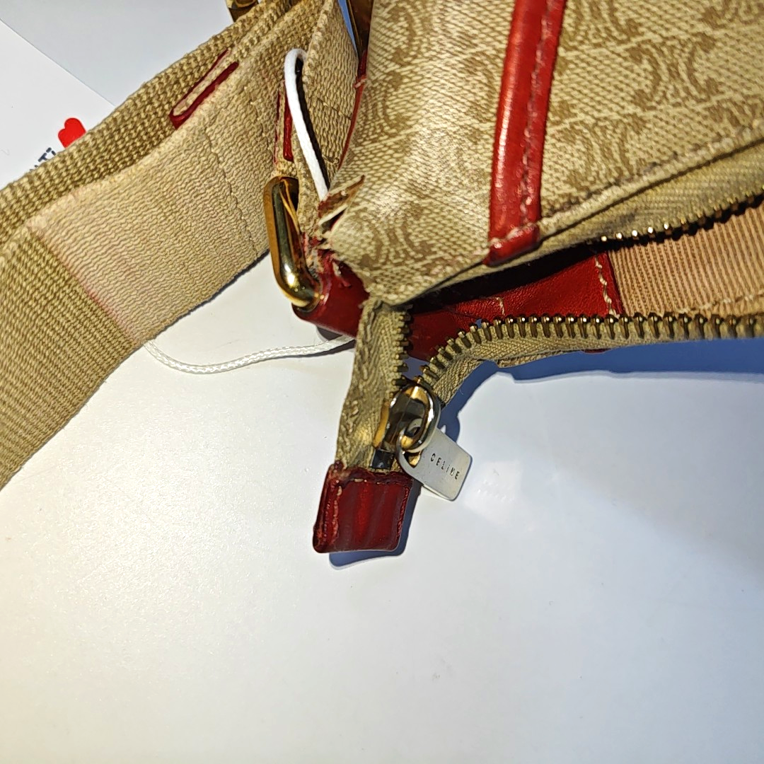 CELINE Khaki Coated Canvas Triumph Grained Shoulder Bag Handbag Golden hardware-(SKU)-936434494