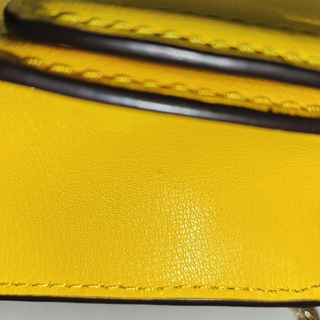 MICHAEL KORS Yellow Leather Shoulder Bag Tote Golden hardware shoulder straps-(SKU)-14044743