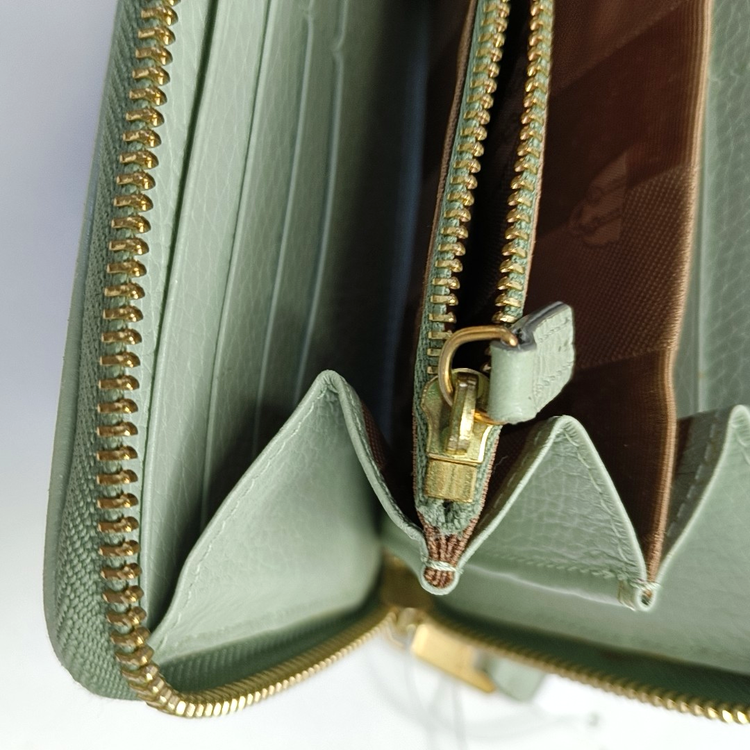 EMPORIO ARMANI Light Green Leather Wallet Golden hardware-(SKU)-950857447
