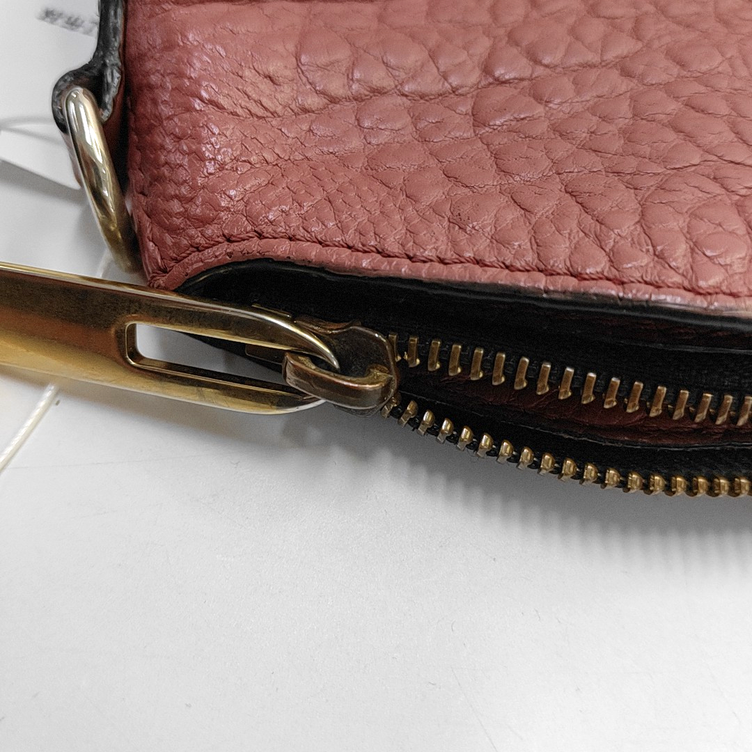 BURBERRY Pink Cowhide Embossed Crossbody Single Shoulder Bag Golden hardware Removable shoulder strap-(SKU)-939917581