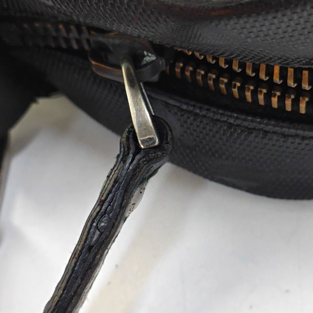 GUCCI GG Imprime Messenger Black Coated Canvas Monogrammed Single Shoulder Bag Sling Silver Hardware-(SKU)-950931725