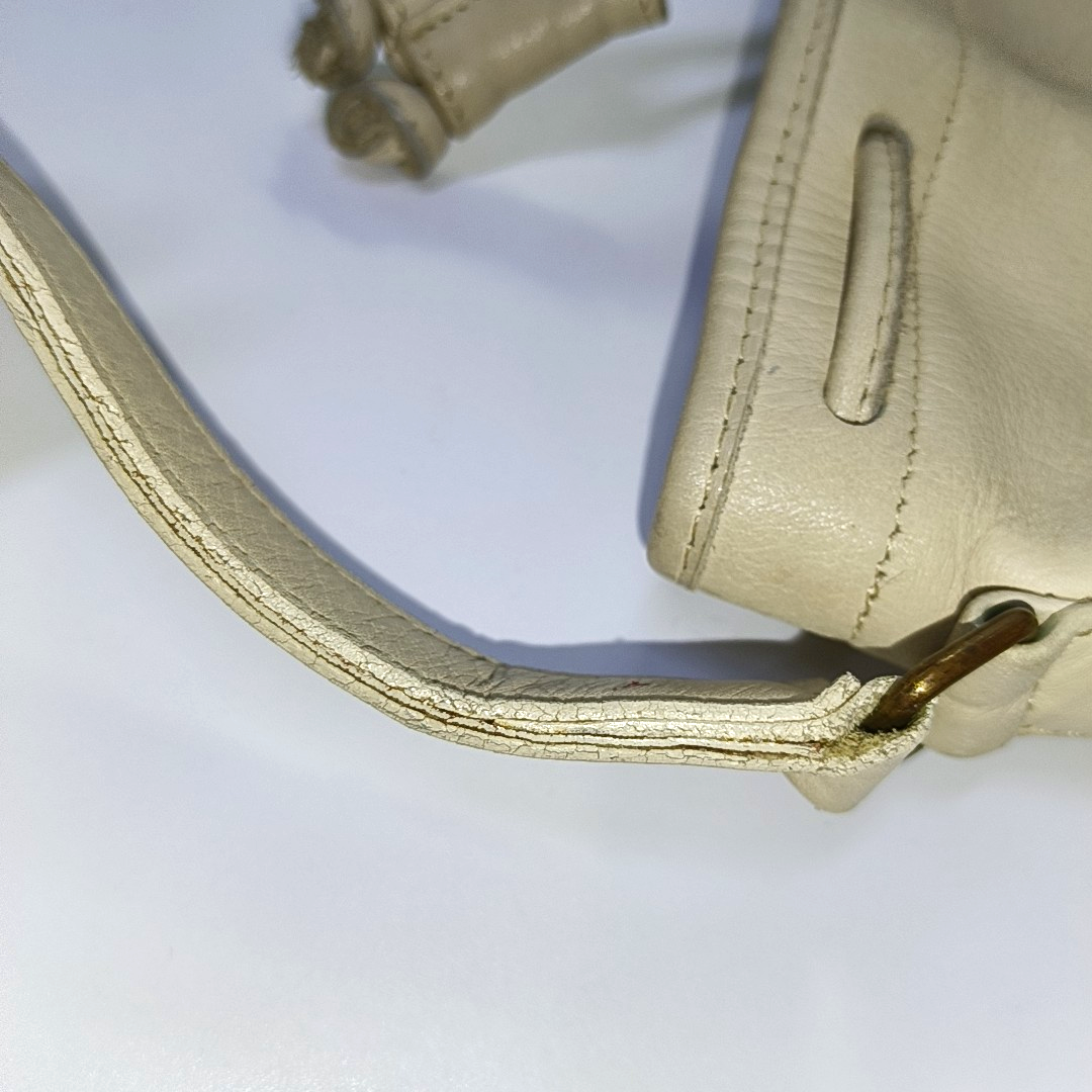 COACH Bucket bag Beige Leather Single Shoulder Bag Golden hardware-(SKU)-934222041