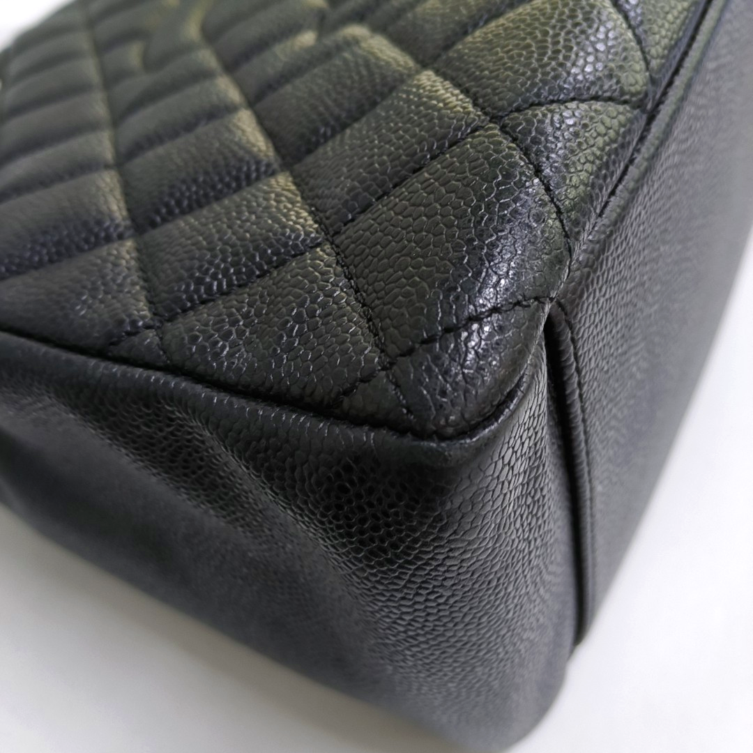 CHANEL CHANEL GST Large Black Calfskin Quilted Crossbody Shoulder Bag with Silver Hardware, 16K-(SKU)-961066652