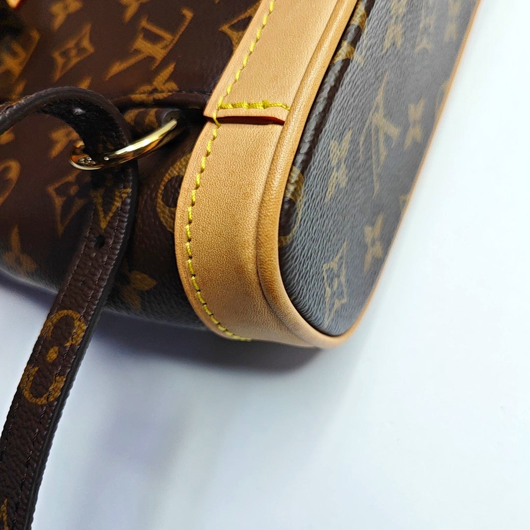 LOUIS VUITTON MONTSOURIS BB brown coated canvas Monogram backpack gold hardware 2 removable shoulder straps complete accessories-(SKU)-965720773