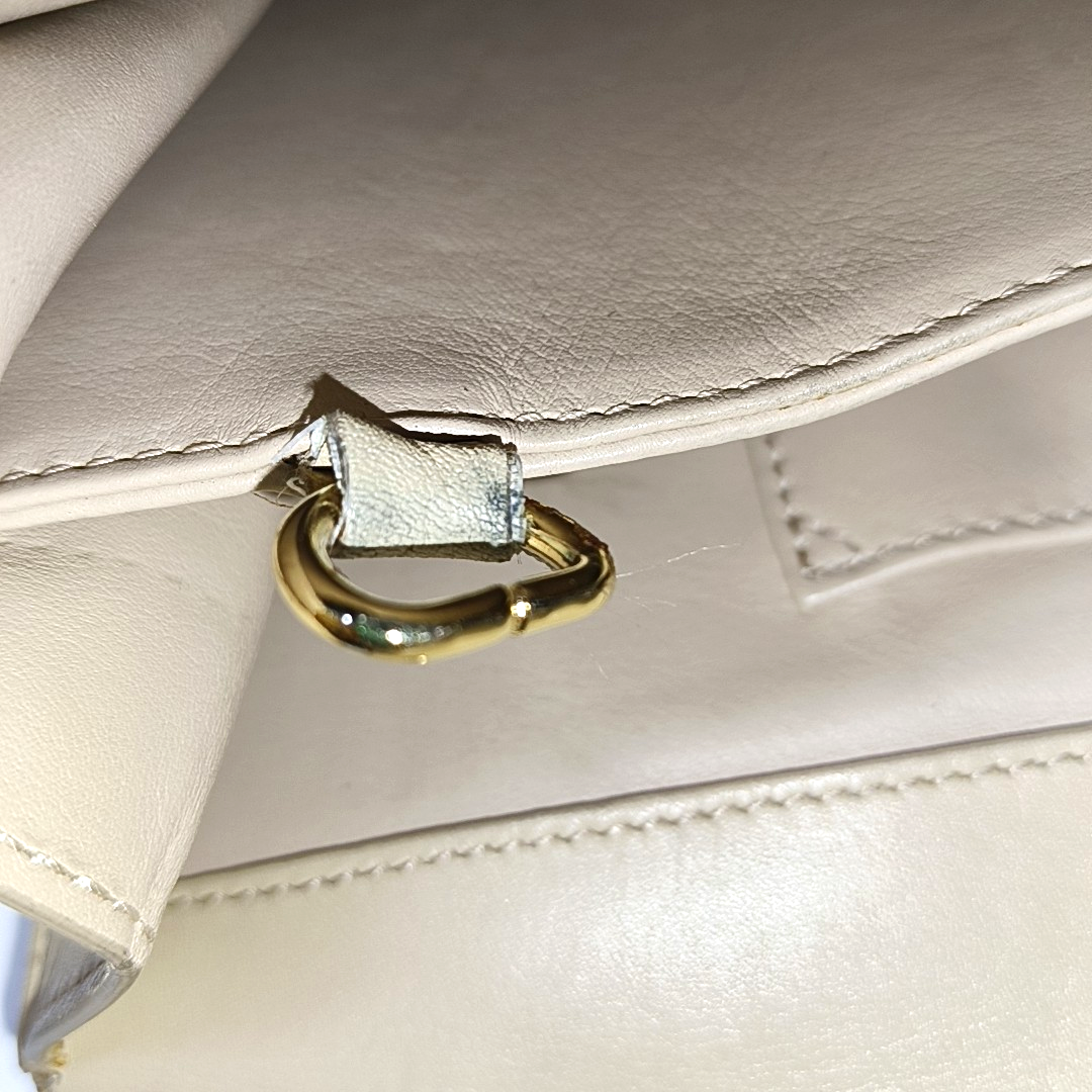 FERRAGAMO Thalia Khaki Calf Leather Crossbody Shoulder Bag Golden hardware Removable shoulder strap-(SKU)-943501059