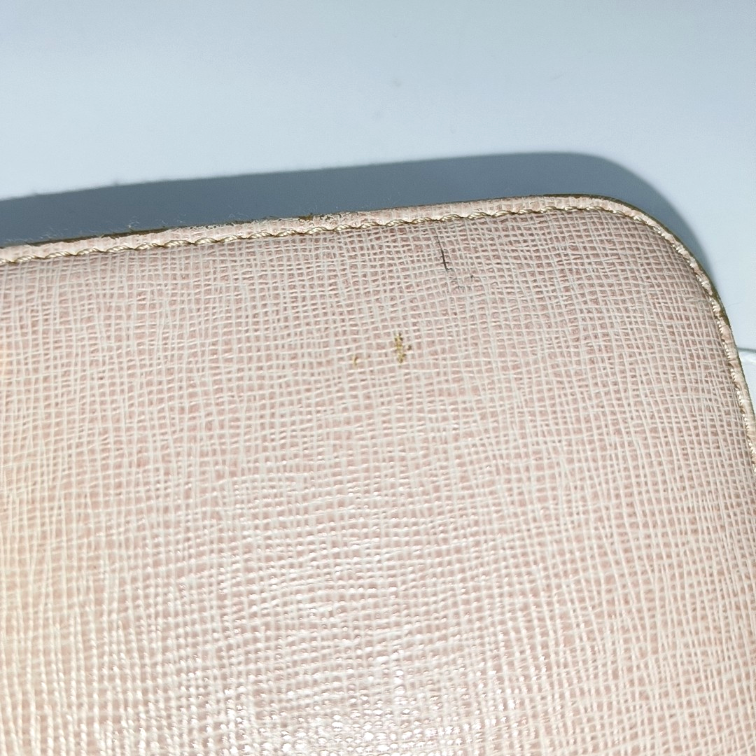 FENDI Pink Cowhide Wallet Golden hardware-(SKU)-931312334