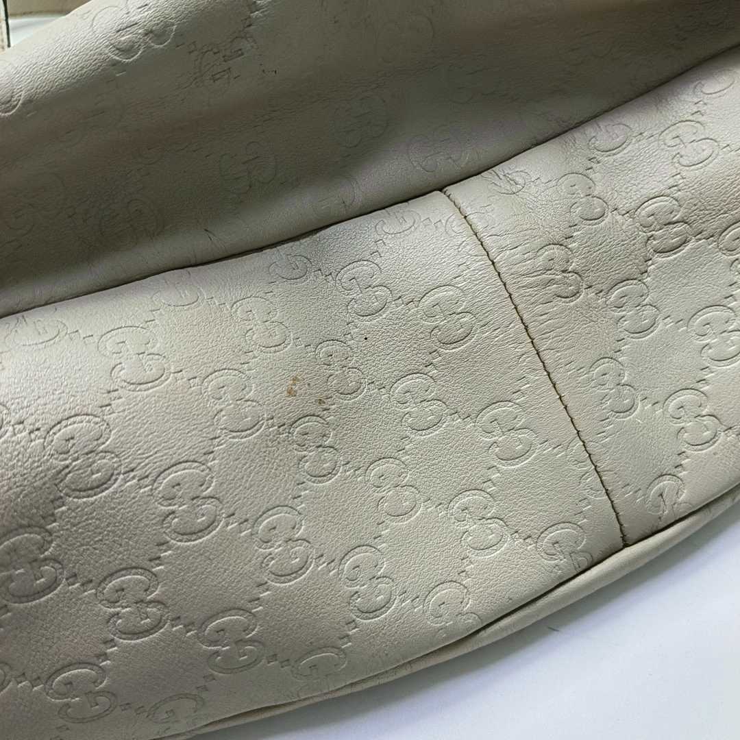 GUCCI Abbey Beige Leather Monogrammed Texture Handbag and Single Shoulder Bag Golden Silver Hardware-(SKU)-950265695