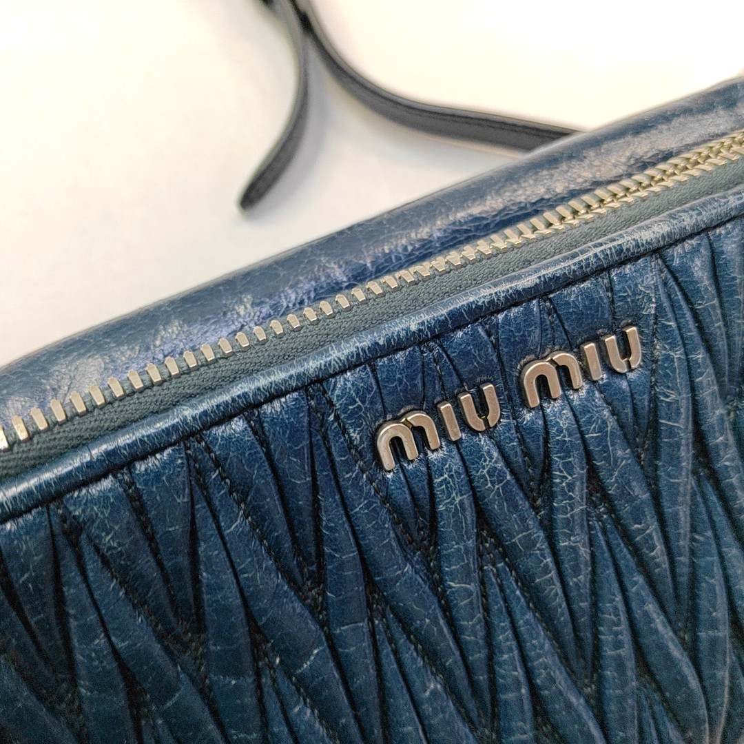 Miu Miu Dark Blue Cowhide Quilted Single Shoulder Bag Crossbody Bag Silver Hardware Removable shoulder strap-(SKU)-945298168