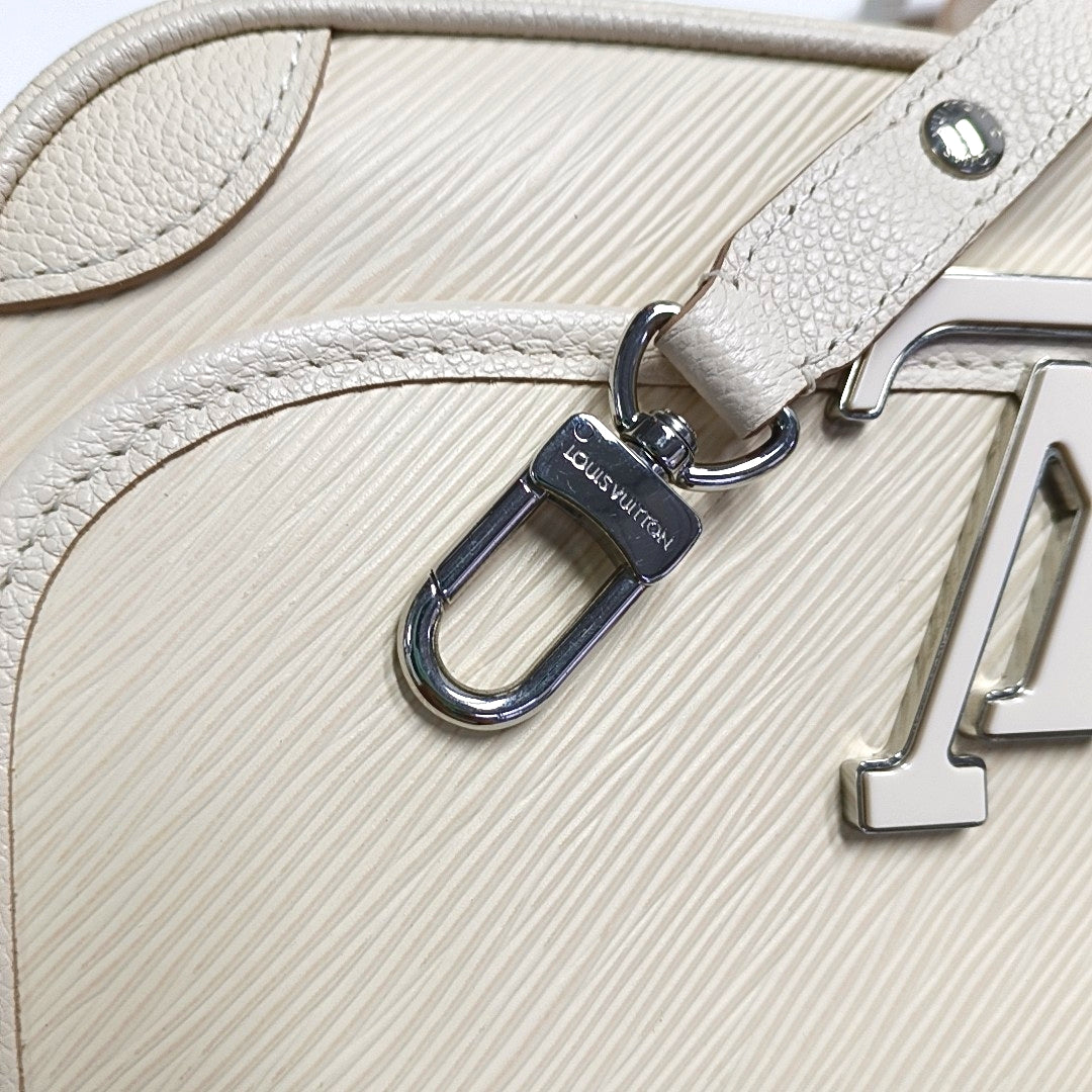 LOUIS VUITTON BUCI White EPI Calfskin Water Ripple Pattern Single Shoulder Bag Handbag Silver Hardware Removable Shoulder Strap Complete Accessories-(SKU)-970011004
