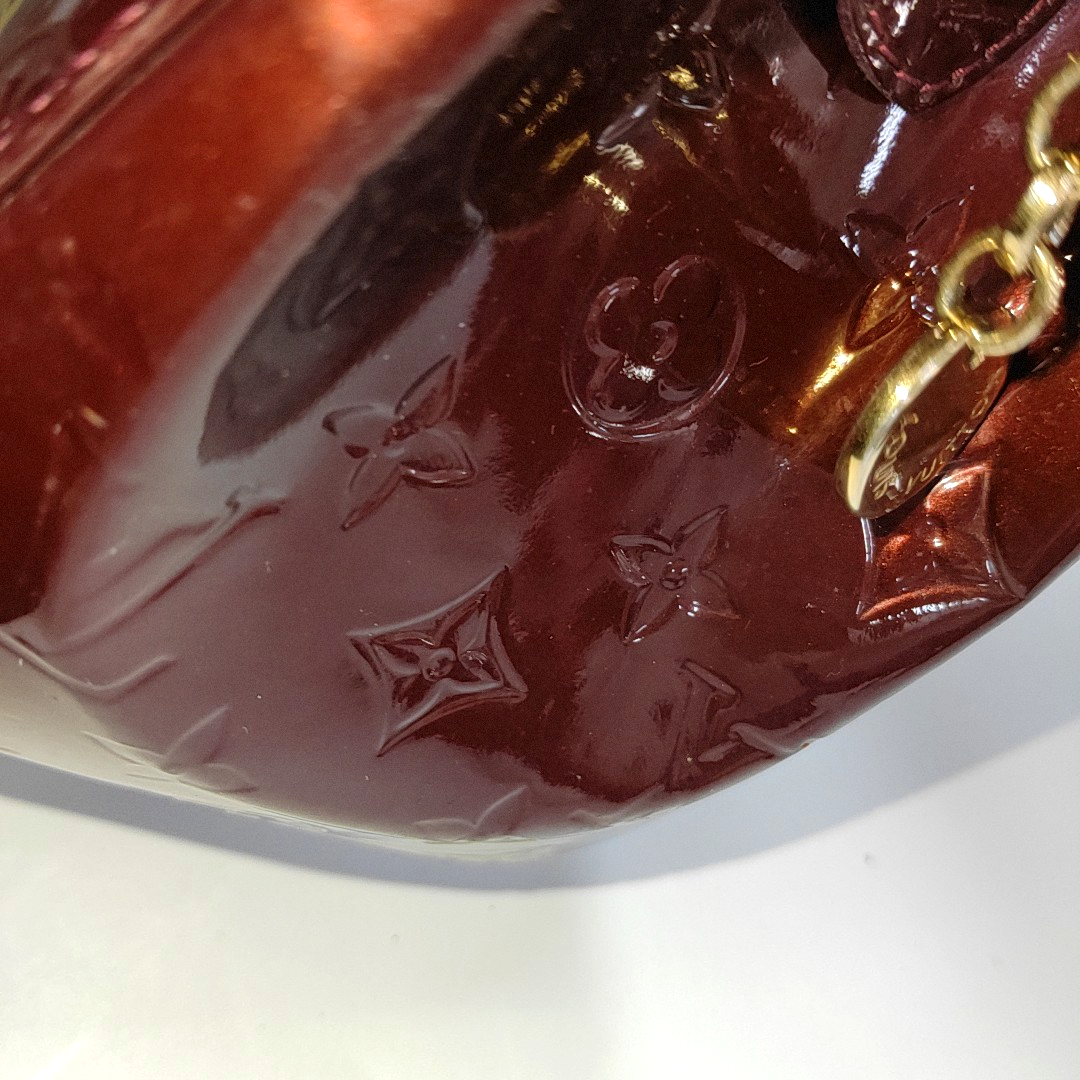 LOUIS VUITTON BREA Burgundy Patent Leather Monogrammed Grained Handbag Shoulder Bag Golden hardware Removable shoulder strap-(SKU)-13772850