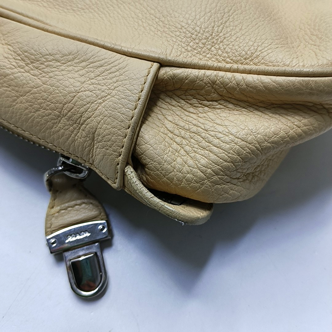 PRADA Light Yellow Calfskin Handbag Single Shoulder Bag Silver Hardware-(SKU)-953688644