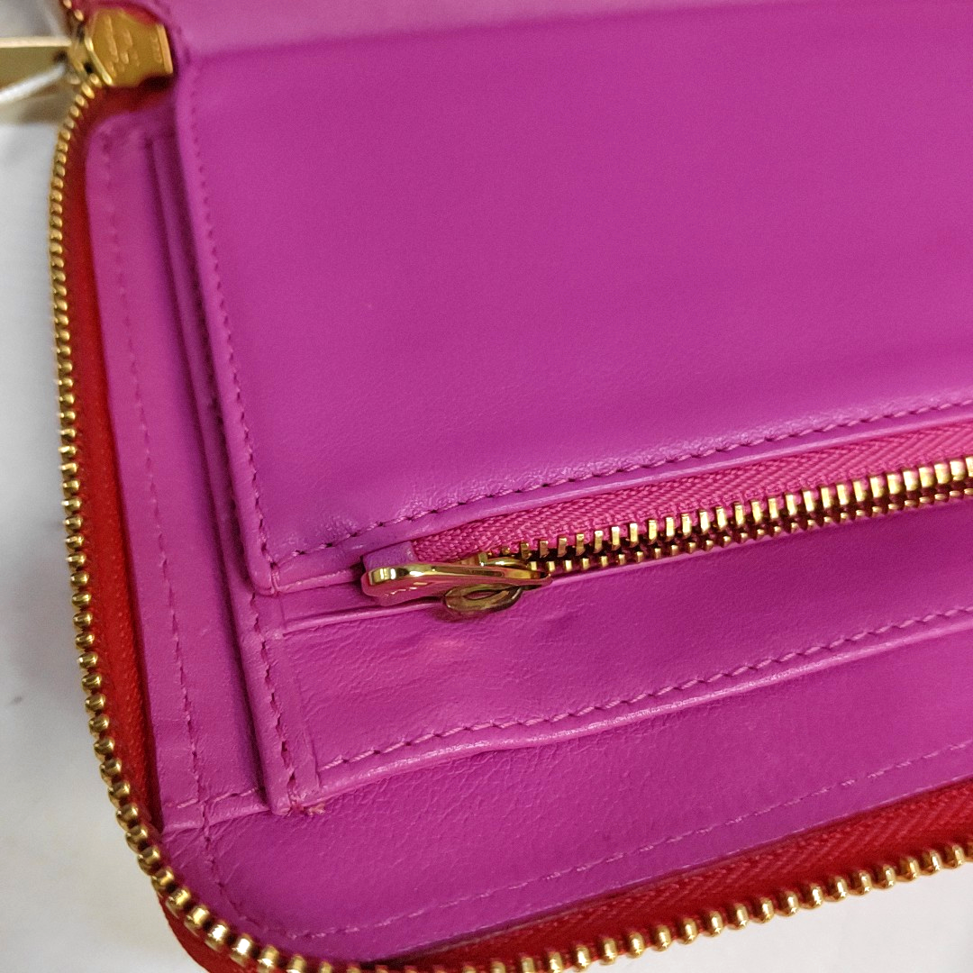 DIOR Red Patent Leather Monogrammed Quilted Clutch Golden hardware-(SKU)-939810644