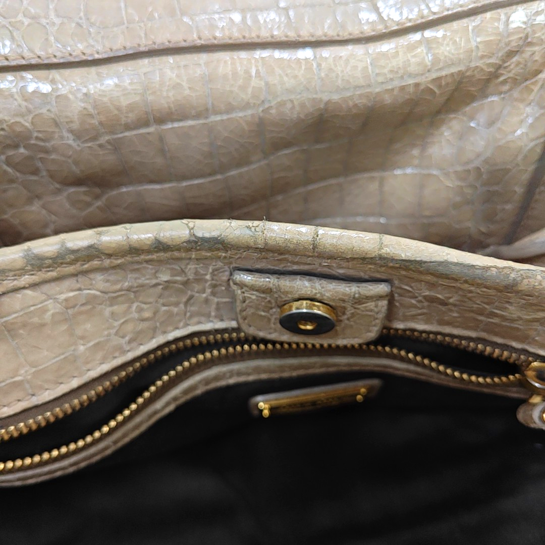 Miu Miu Tote bag Khaki Cowhide Crocodile Pattern Single Shoulder Bag Tote Bag Crossbody Golden hardware Removable shoulder strap-(SKU)-947097579