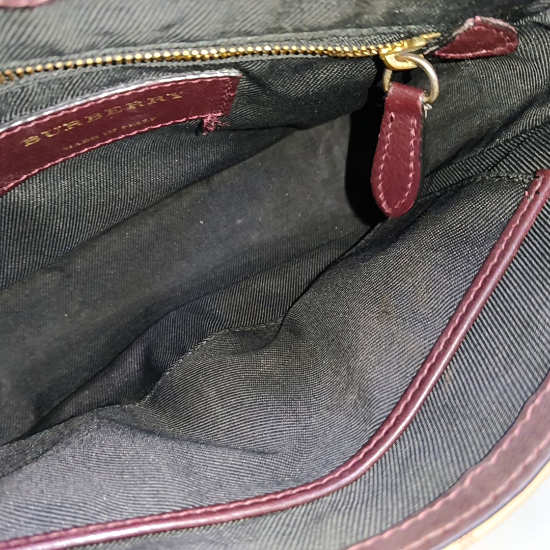 BURBERRY Burgundy cowhide crossbody single shoulder bag Golden hardware-(SKU)-959938783