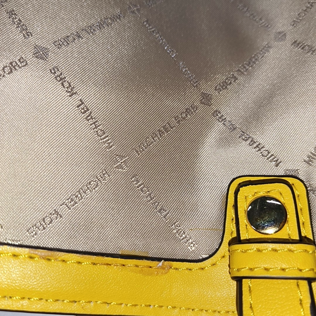 MICHAEL KORS Yellow Leather Shoulder Bag Tote Golden hardware shoulder straps-(SKU)-14044743