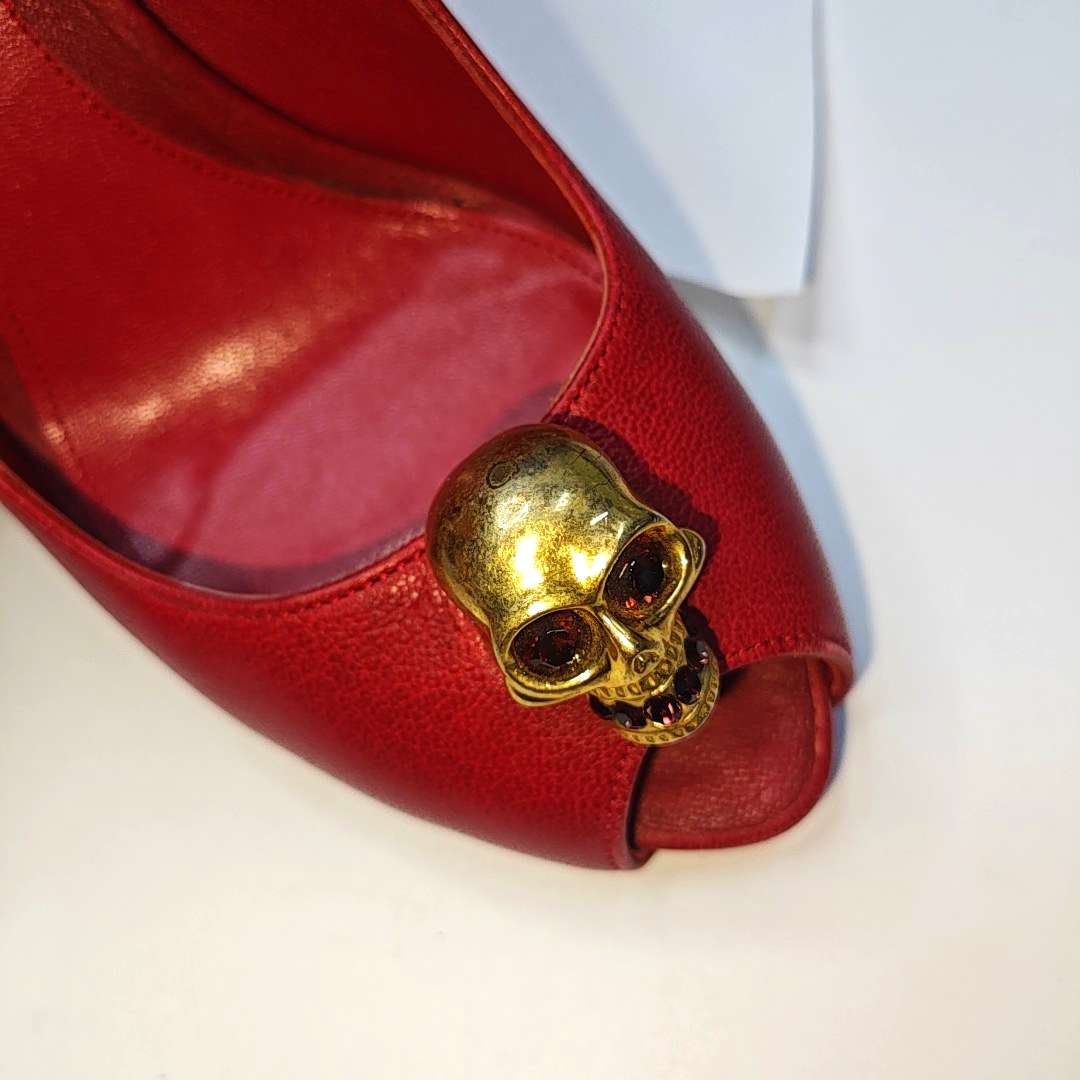 Alexander McQUEEN 37.5code Autumn red leather women's high heels-(SKU)-942694405