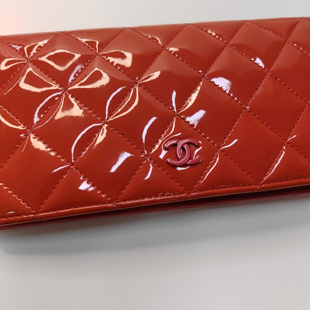 CHANEL Red Cowhide Diamond Quilted Wallet Red Hardware 16nan-(SKU)-959584010
