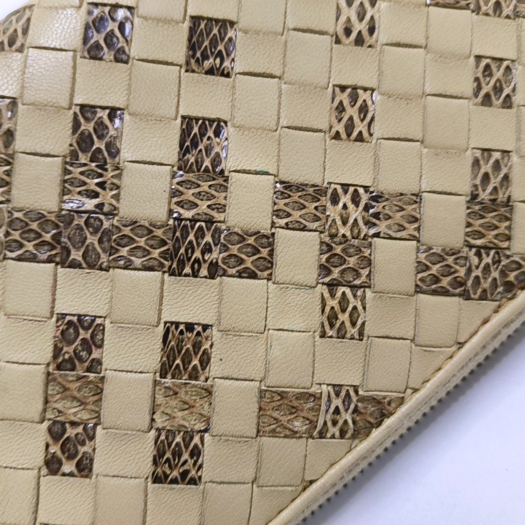 BOTTEGA VENETA Khaki Cowhide Braided Wallet Silver Hardware-(SKU)-958796805