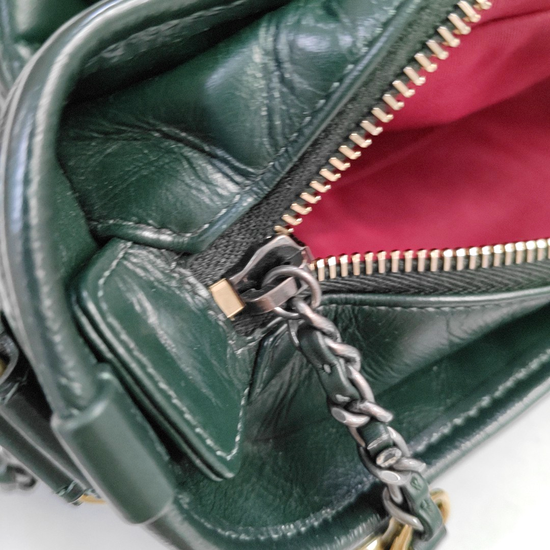 CHANEL GABRIELLE Medium Green Calfskin Quilted Pattern Gabby Bag Crossbody Shoulder Bag Sling Bag Gold Silver Ruthenium Hardware 24 Clasp Removable Strap-(SKU)-957831399