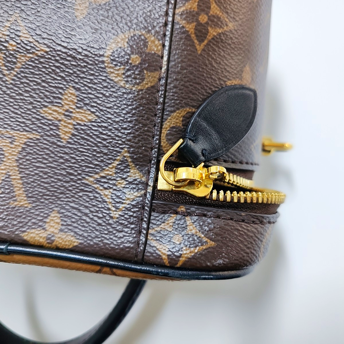 LOUIS VUITTON NICE Small Brown Coated Canvas Monogram Single Shoulder Bag Handbag Crossbody Bag Golden Hardware Removable Strap-(SKU)-964285955