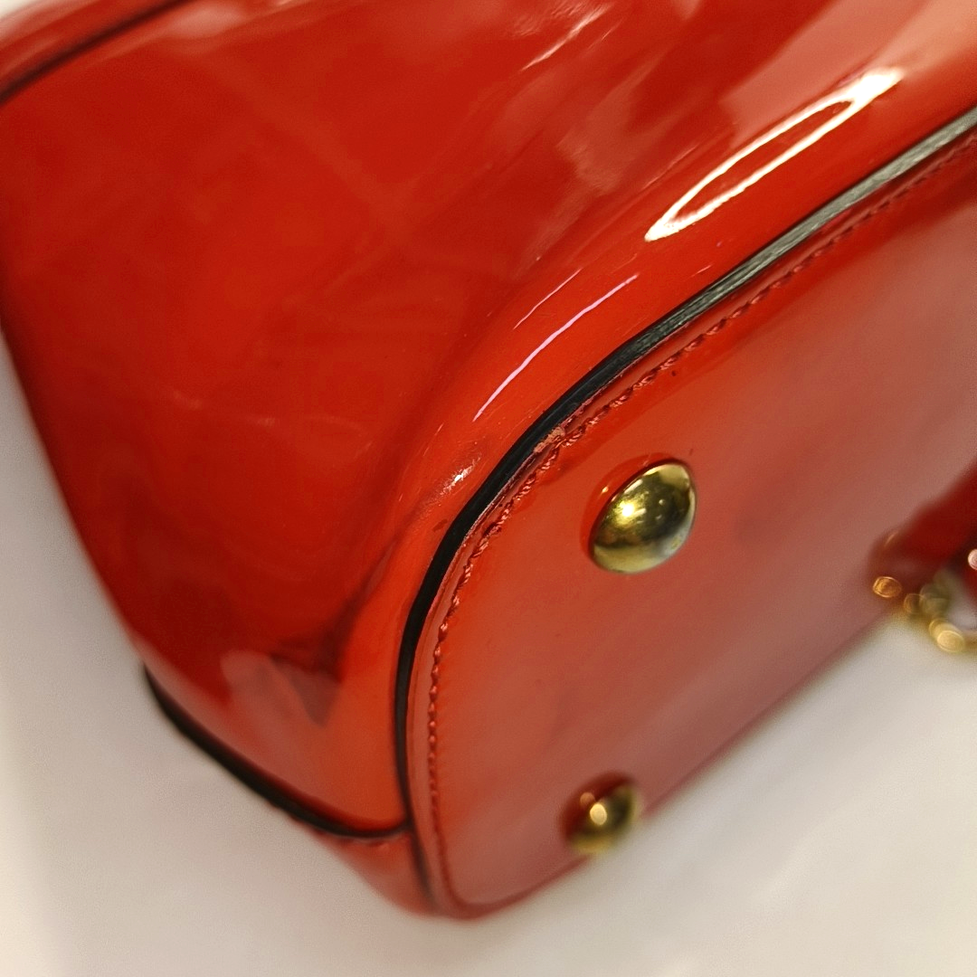 GUCCI Horsebit Chain Red Patent Leather Horsebit Shoulder and Handbag Golden hardware Removable shoulder strap-(SKU)-954143882