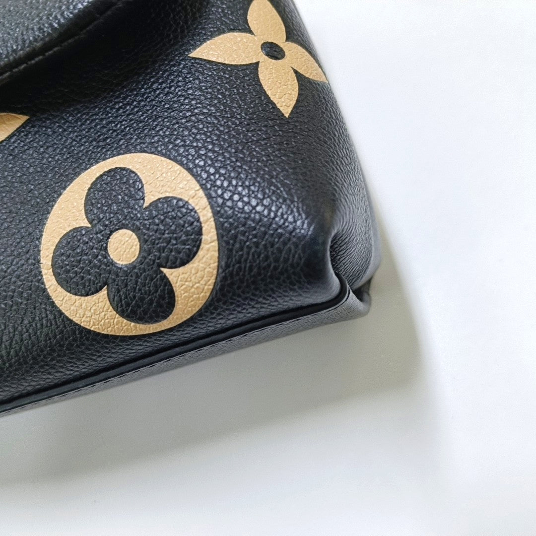 LOUIS VUITTON MADELEINE black leather Monogram embossed crossbody bag handbag shoulder bag complete accessories-(SKU)-946944708