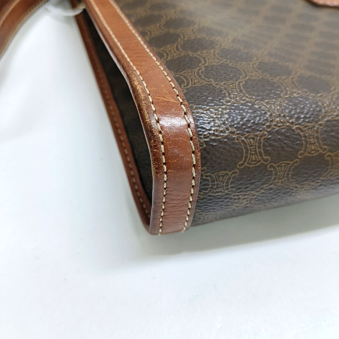 CELINE MACADAM CLUTCHES Dark Brown Coated Canvas Triumph Handbag Tote Bag Golden hardware-(SKU)-959810652