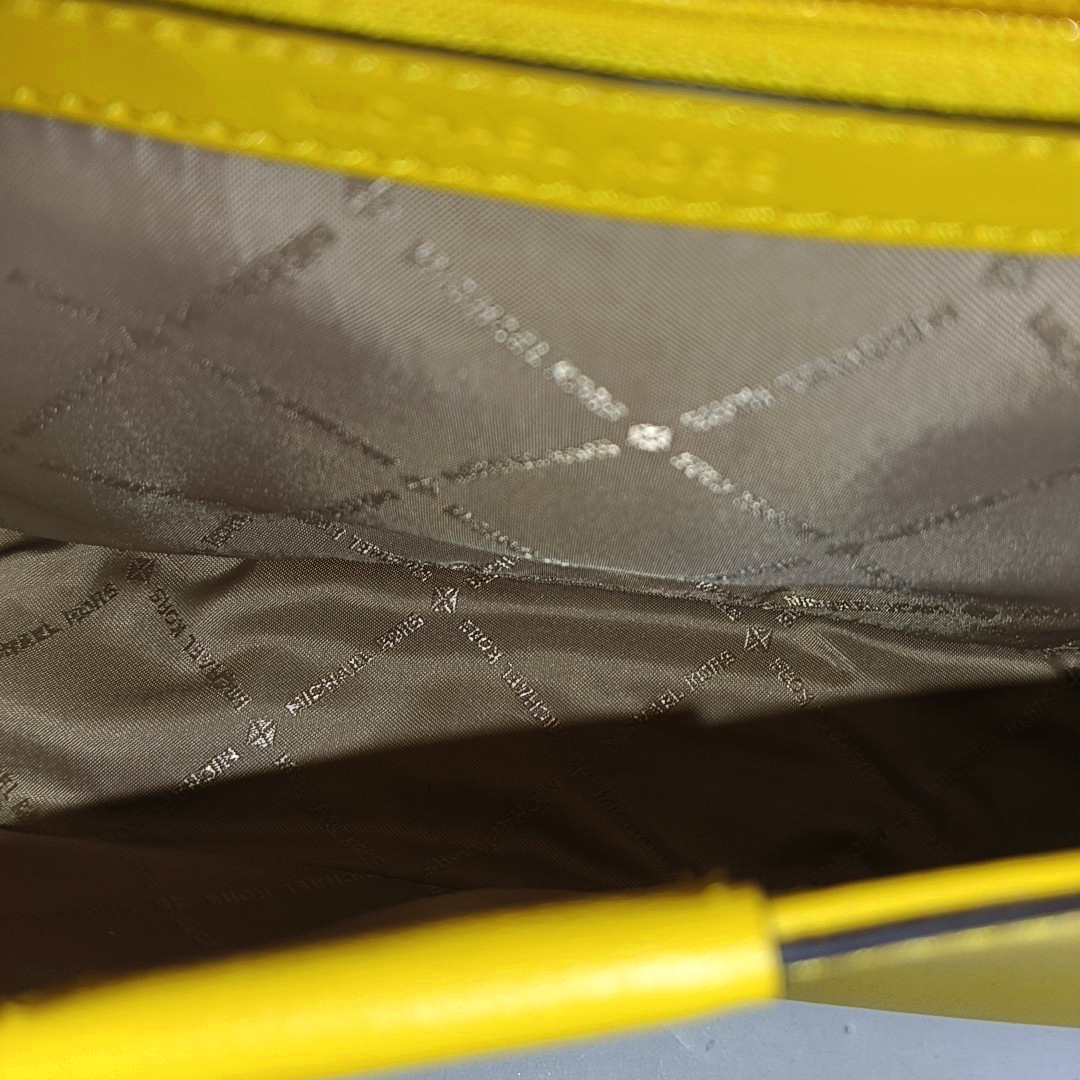 MICHAEL KORS Yellow Leather Shoulder Bag Tote Golden hardware shoulder straps-(SKU)-14044743