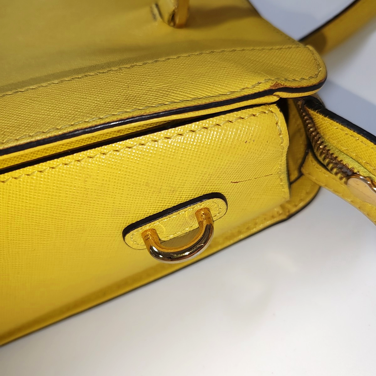 MCM NUOVO Yellow Leather Sling Shoulder Bag Golden hardware Removable shoulder strap-(SKU)-940313912
