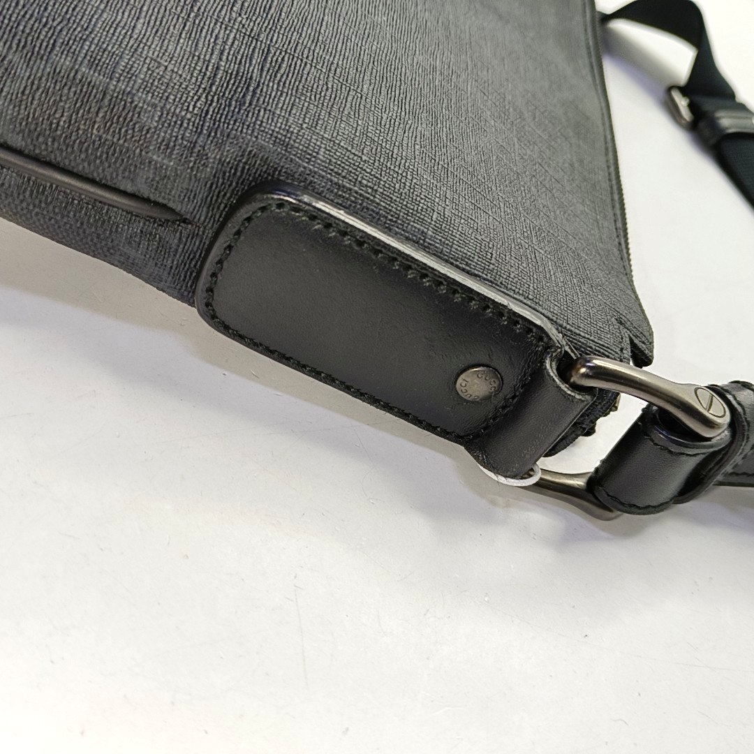 GUCCI Black Coated Canvas Monogram Crossbody Bag Single Shoulder Bag Ruthenium color hardware-(SKU)-957797586