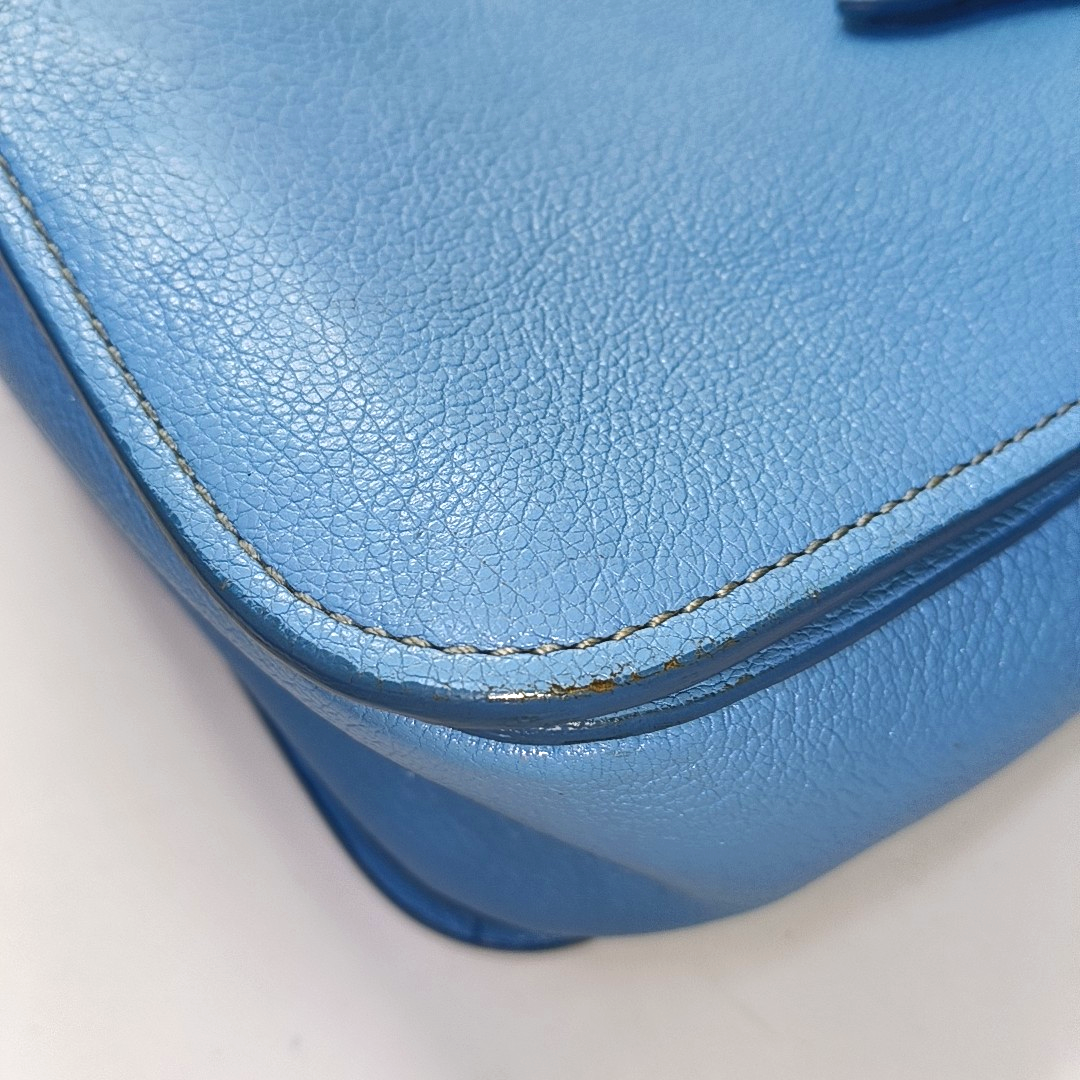 Miu Miu Madras Blue Cowhide Studs Single Shoulder Bag Tote Bag Crossbody Bag Golden hardware Removable shoulder strap-(SKU)-954293190