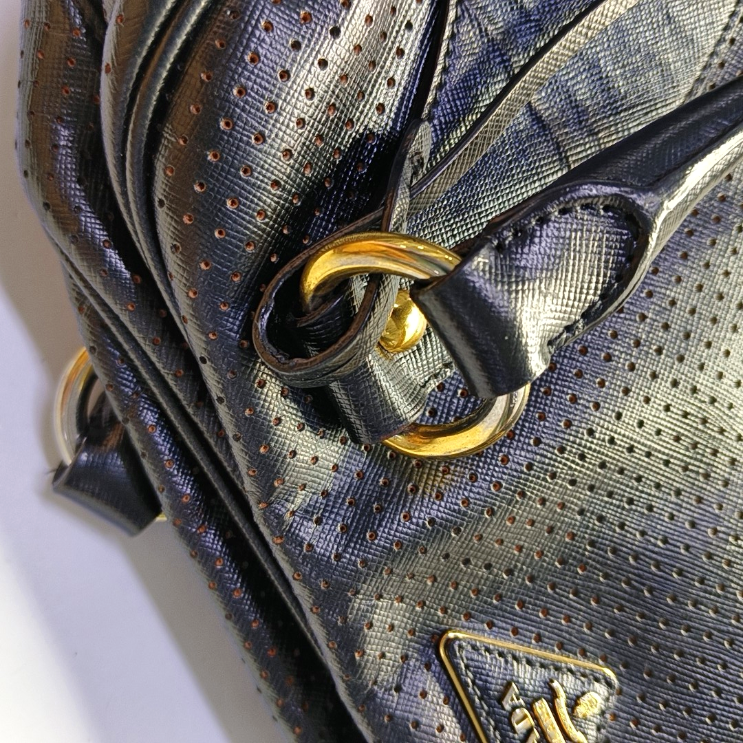 PRADA Promenade Black Leather Cut-Out Handbag Golden hardware-(SKU)-954408142