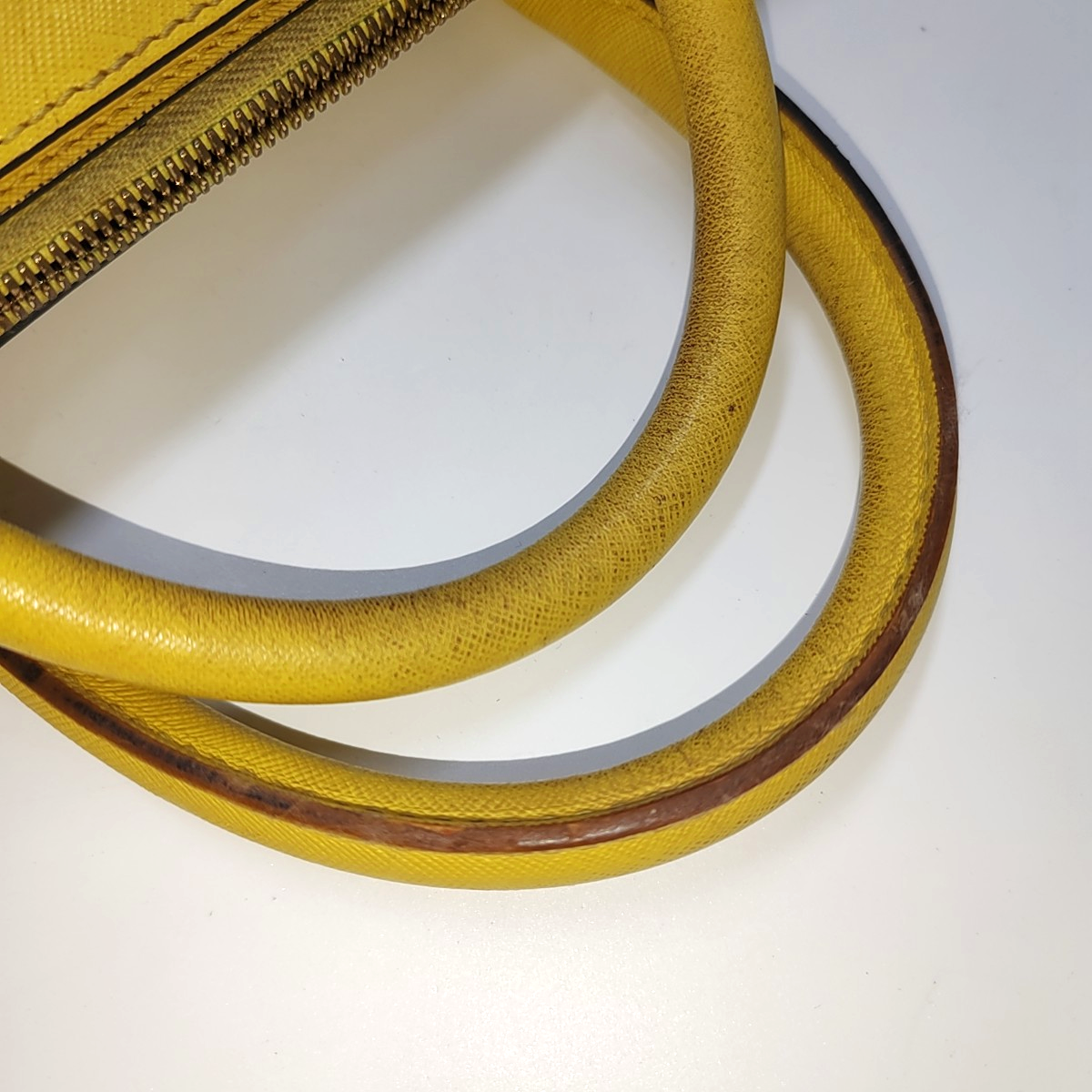 MCM NUOVO Yellow Leather Sling Shoulder Bag Golden hardware Removable shoulder strap-(SKU)-940313912