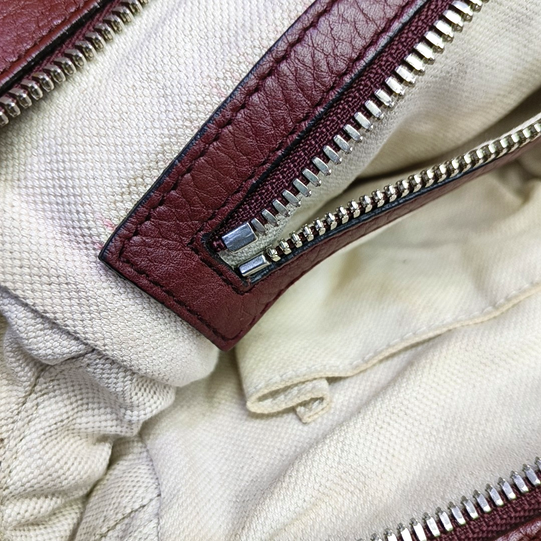GUCCI Burgundy Cowhide Single Shoulder Bag Crossbody Bag Silver Hardware-(SKU)-944837451