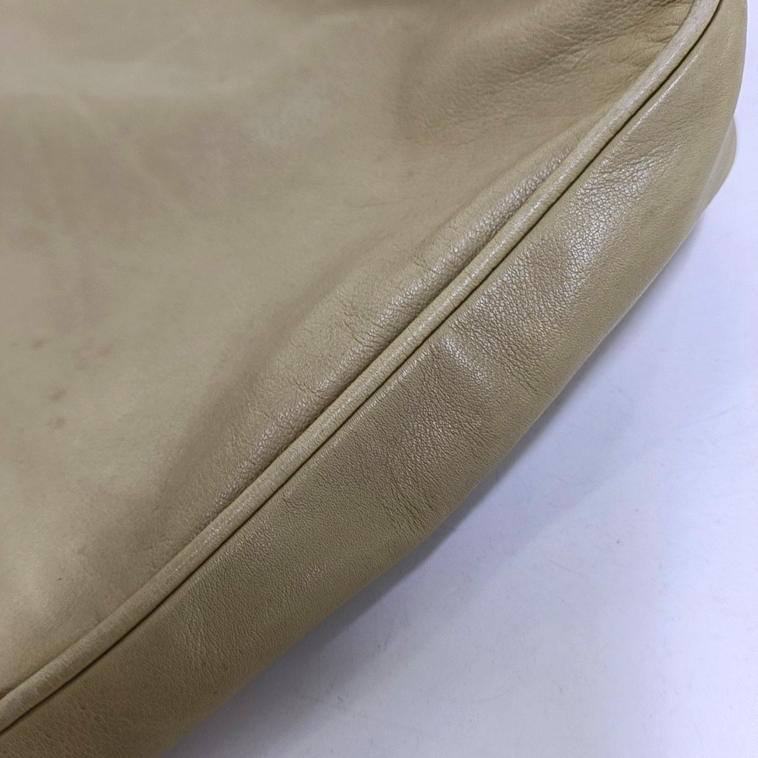GUCCI Khaki Cowhide Handbag Golden hardware-(SKU)-958886469