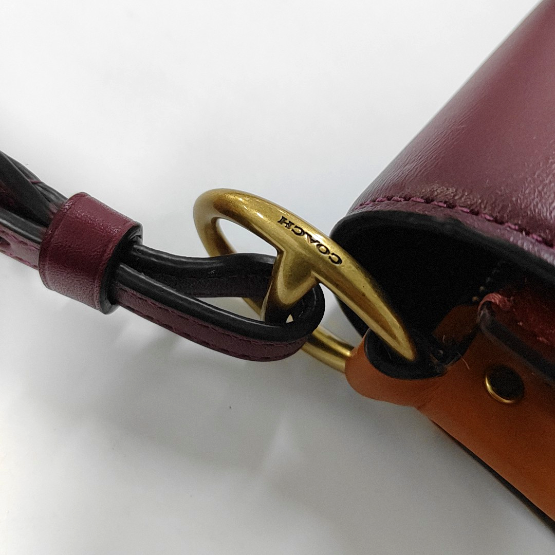 COACH BEAT 18 Red Leather Studs Single Shoulder Bag Golden hardware shoulder straps-(SKU)-932856060
