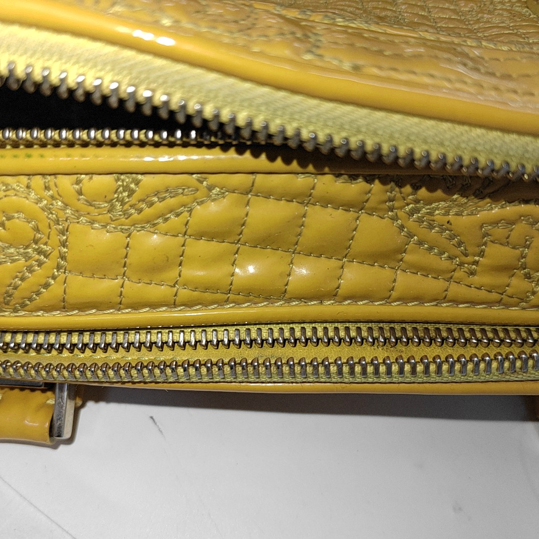 VERSACE Yellow Patent Leather Quilted Handbag Golden hardware-(SKU)-930265862