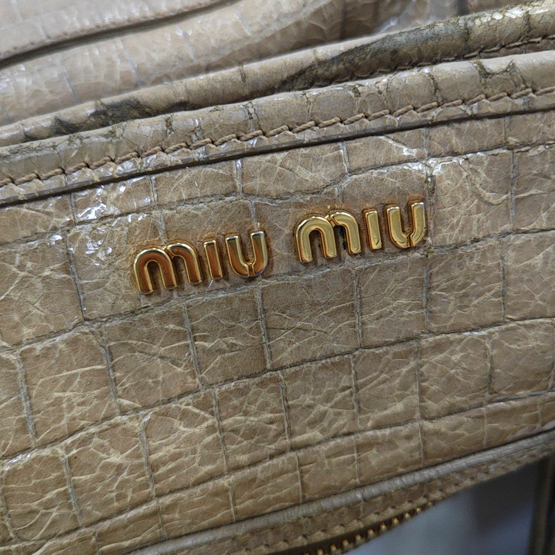 Miu Miu Tote bag Khaki Cowhide Crocodile Pattern Single Shoulder Bag Tote Bag Crossbody Golden hardware Removable shoulder strap-(SKU)-947097579
