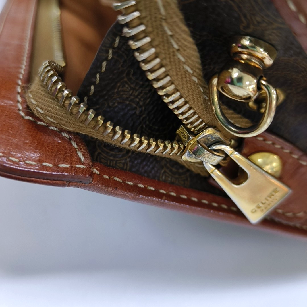 CELINE MACADAM CLUTCHES Dark Brown Coated Canvas Triumph Handbag Tote Bag Golden hardware-(SKU)-959810652