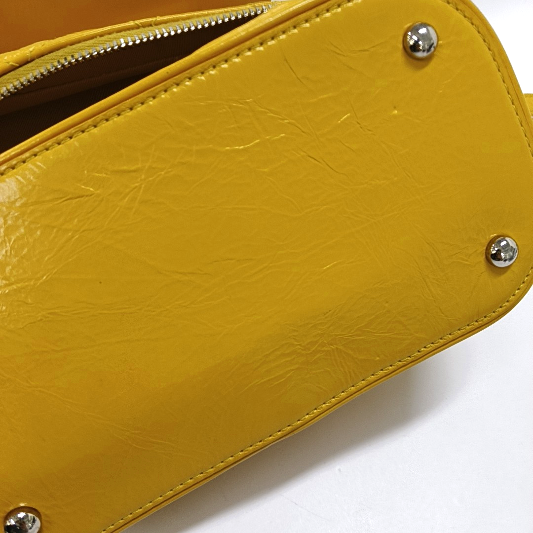 CHANEL AQUARIUM Medium Yellow Calfskin Quilted Backpack, Handbag with Silver Hardware, 26 compartments-(SKU)-964845024