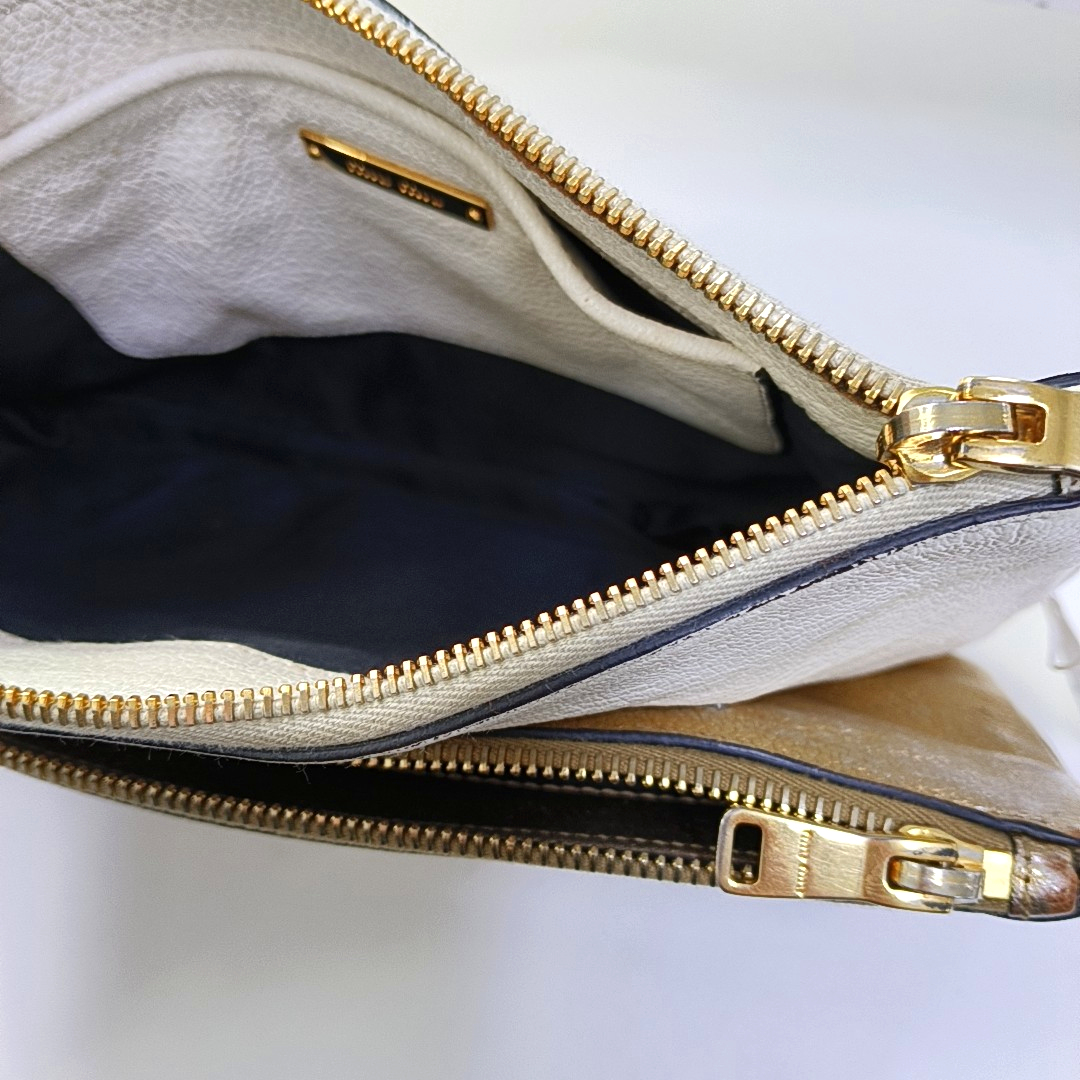 Miu Miu White Leather Crossbody Bag Golden hardware Removable shoulder strap-(SKU)-945458940