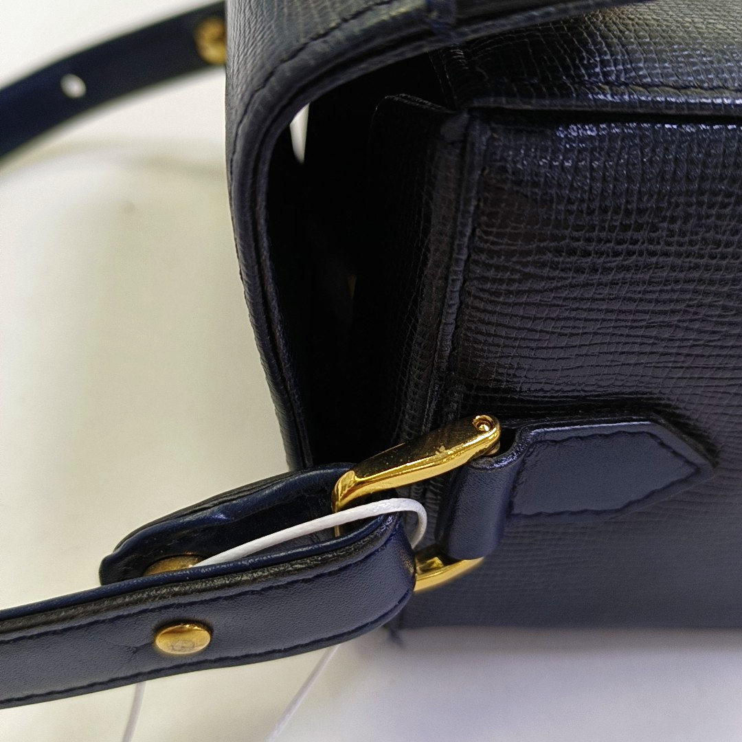 GIVENCHY Box Bag Black Cowhide Embossed Handbag Golden hardware Removable shoulder strap-(SKU)-944013708