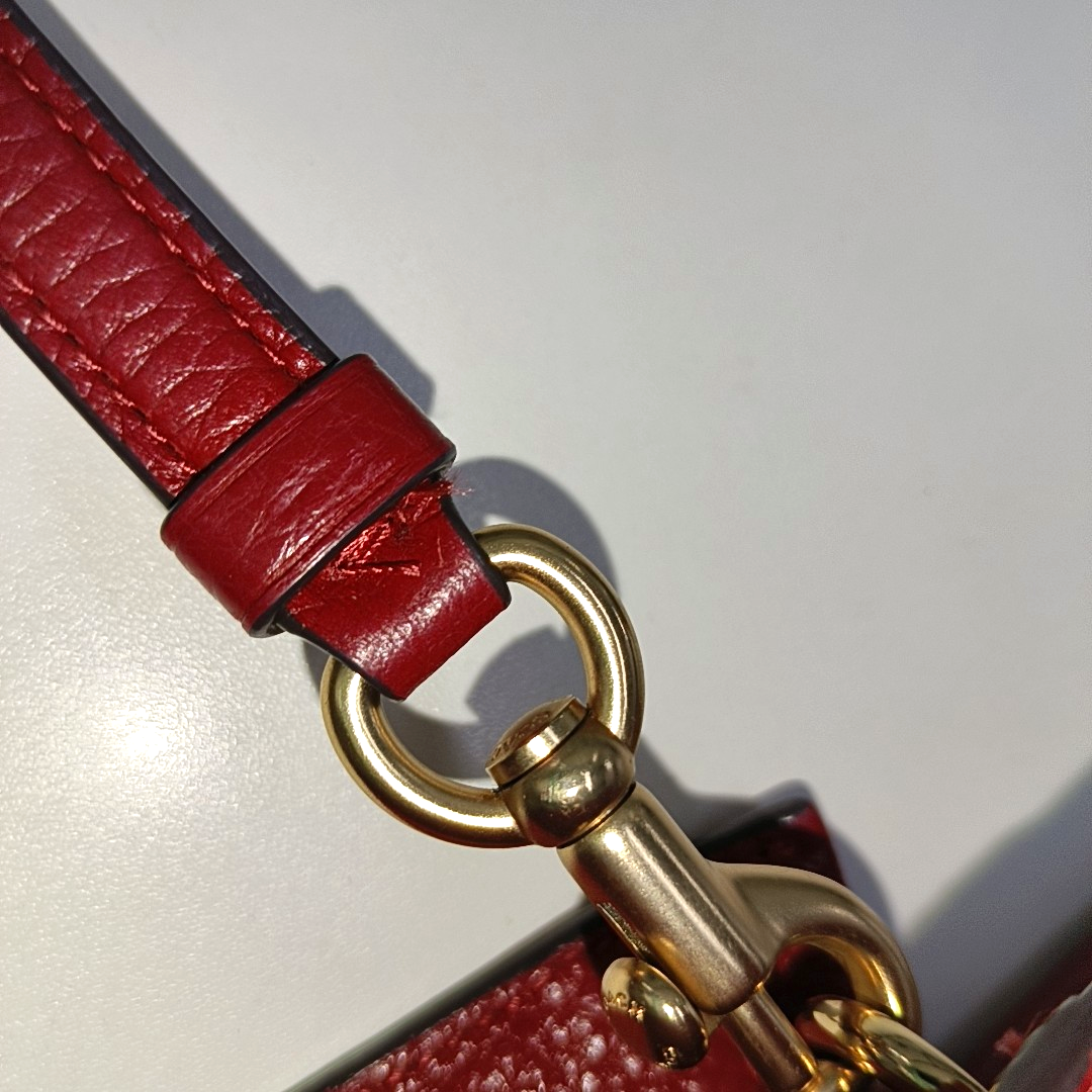 COACH Tote bag Red Leather Carriage Single Shoulder Bag Crossbody Tote Bag Golden hardware Removable shoulder strap-(SKU)-14064903