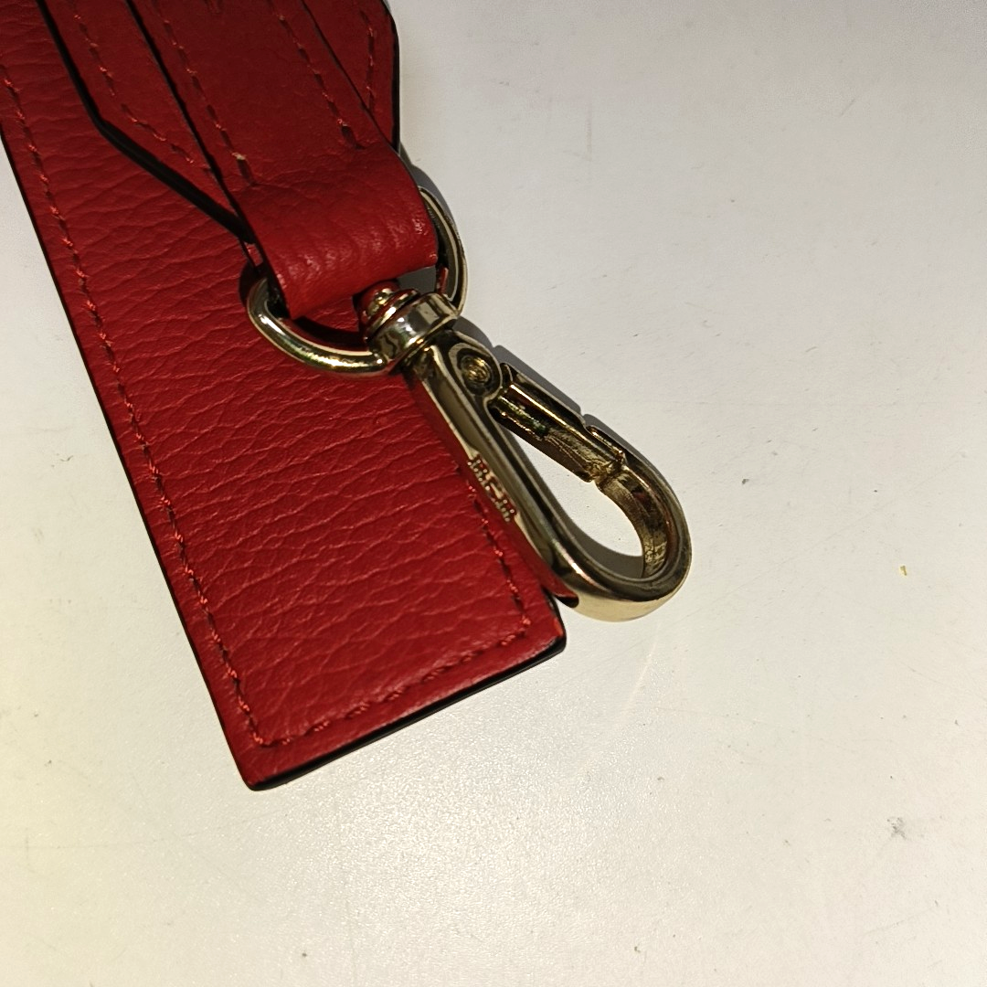 MCM Black Leather Single Shoulder Bag Golden hardware Removable shoulder strap-(SKU)-938313645